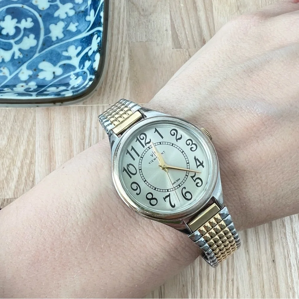 Viewpoint by Timex ladies two toned bracelet  watch NEW BATTERY